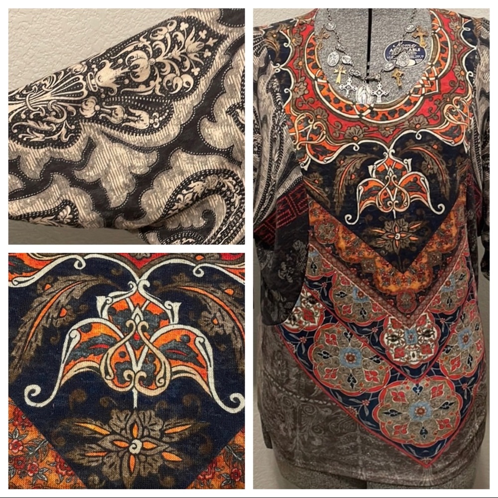 a m m a     adorable top in bright multi-colors with 3/4 length sleeves